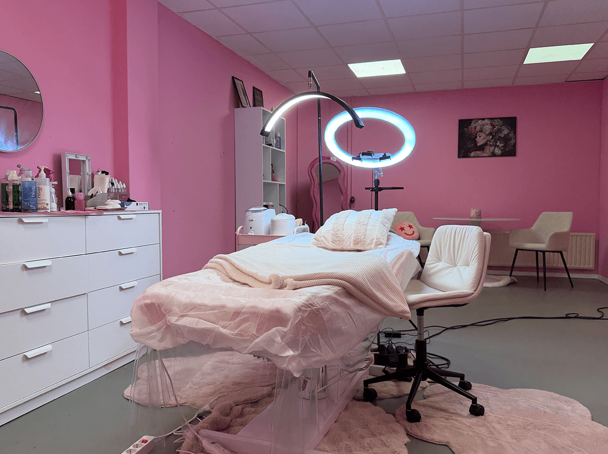 The Nathalie Boutique Salon Interieur